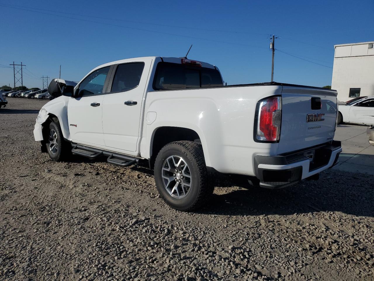 2021 GMC Canyon At4 - Image 2