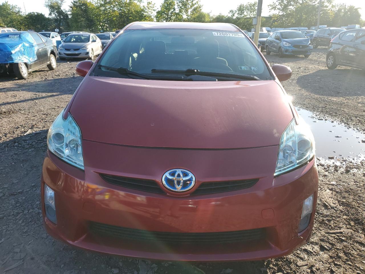 2011 Toyota Prius - Фото 5