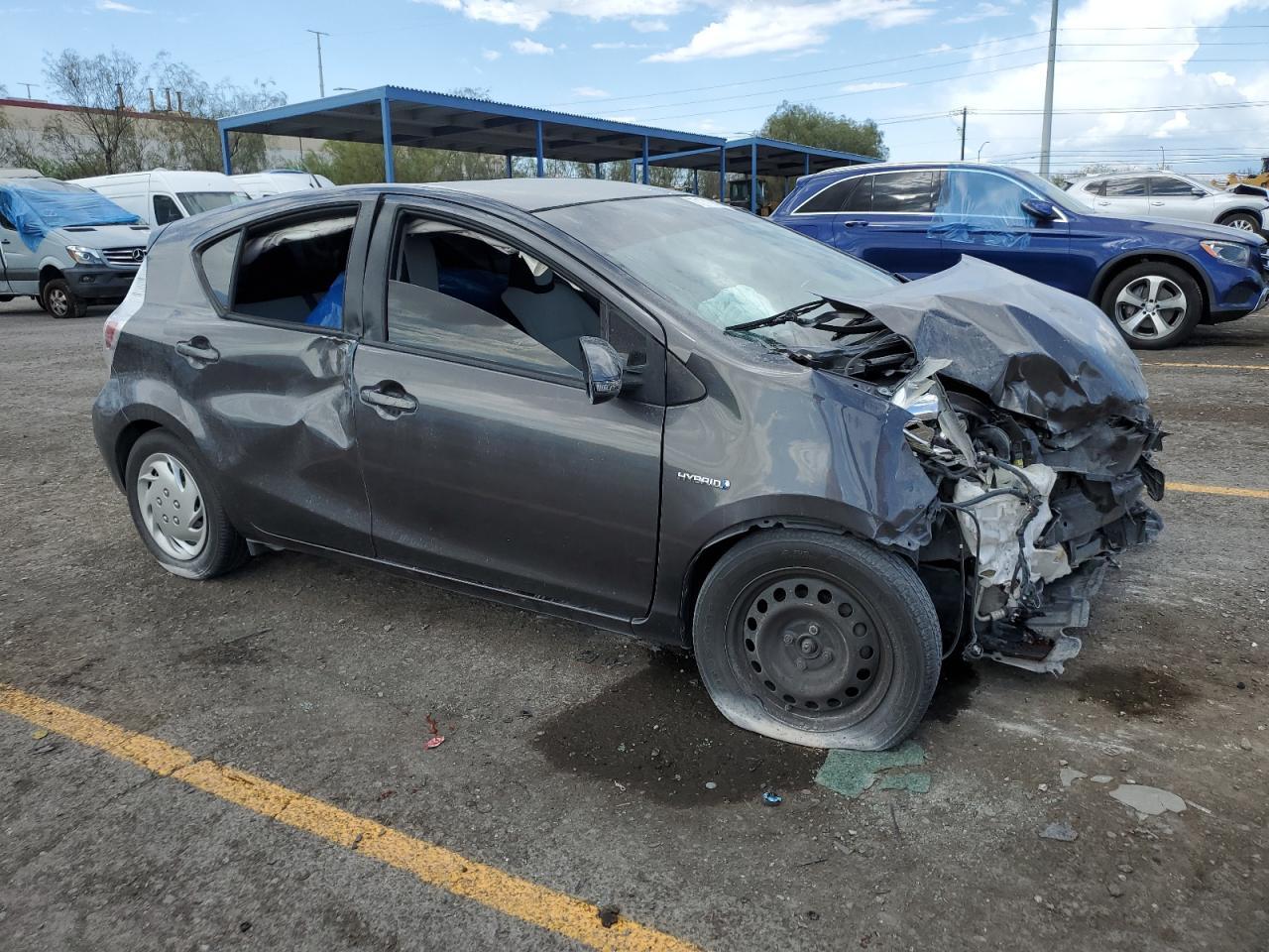 2014 Toyota Prius C - Фото 4