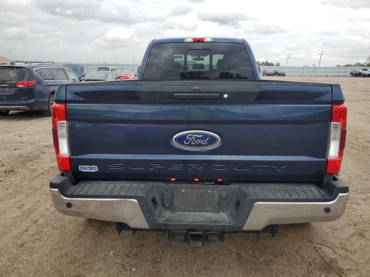 2019 Ford F350 Super Duty - Фото 6