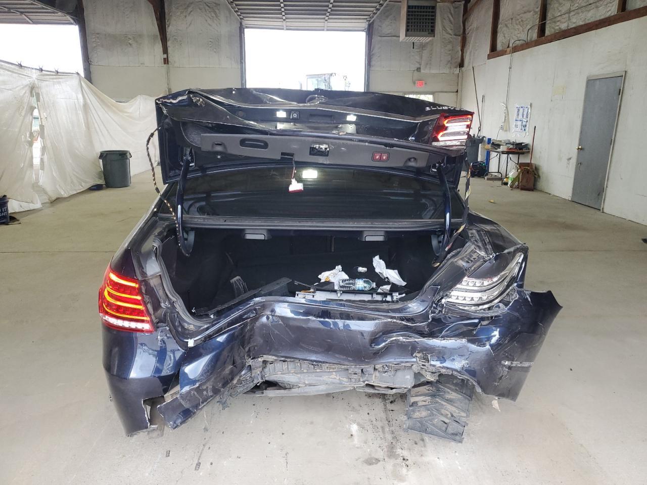 2016 Mercedes-Benz E 250 Bluetec - Фото 6