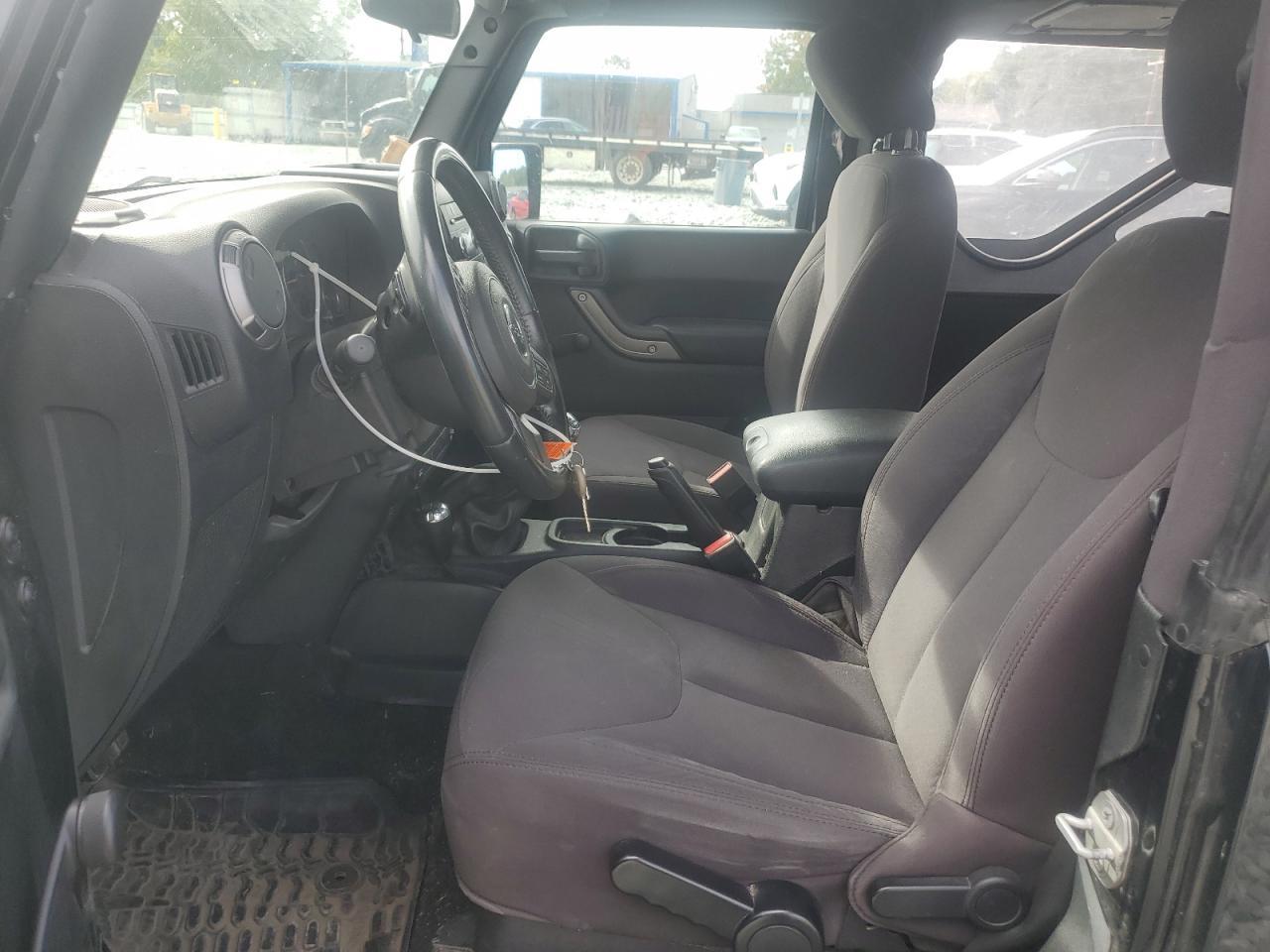 2015 Jeep Wrangler Sport - Фото 7