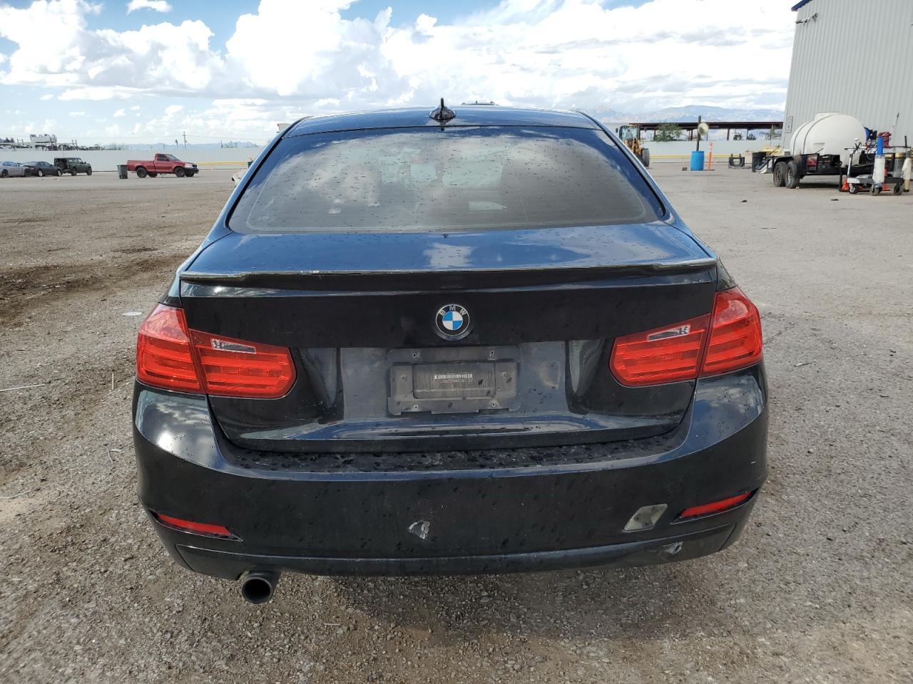 2014 BMW 320 I - Фото 6