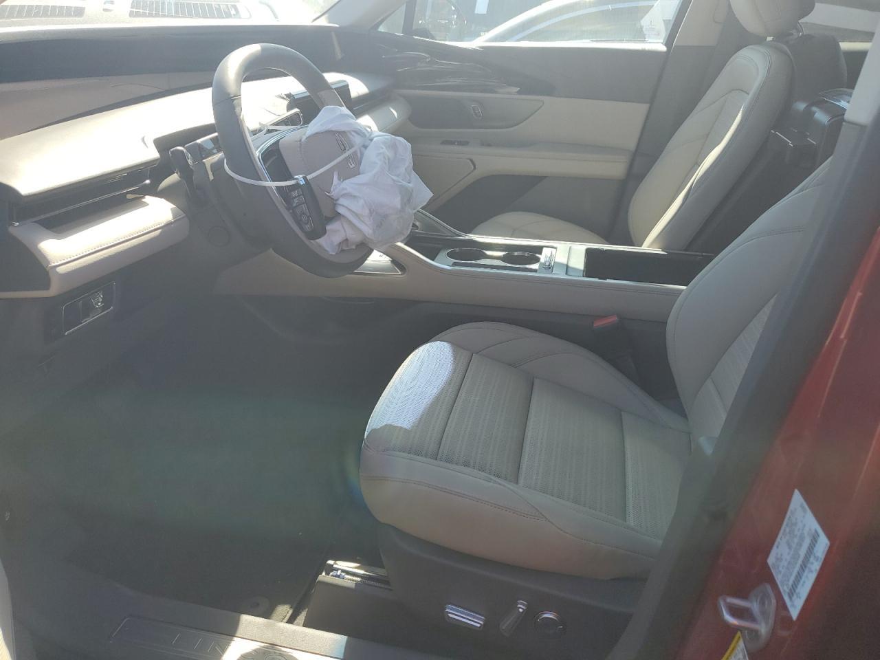 2024 Lincoln Nautilus Reserve - Фото 7