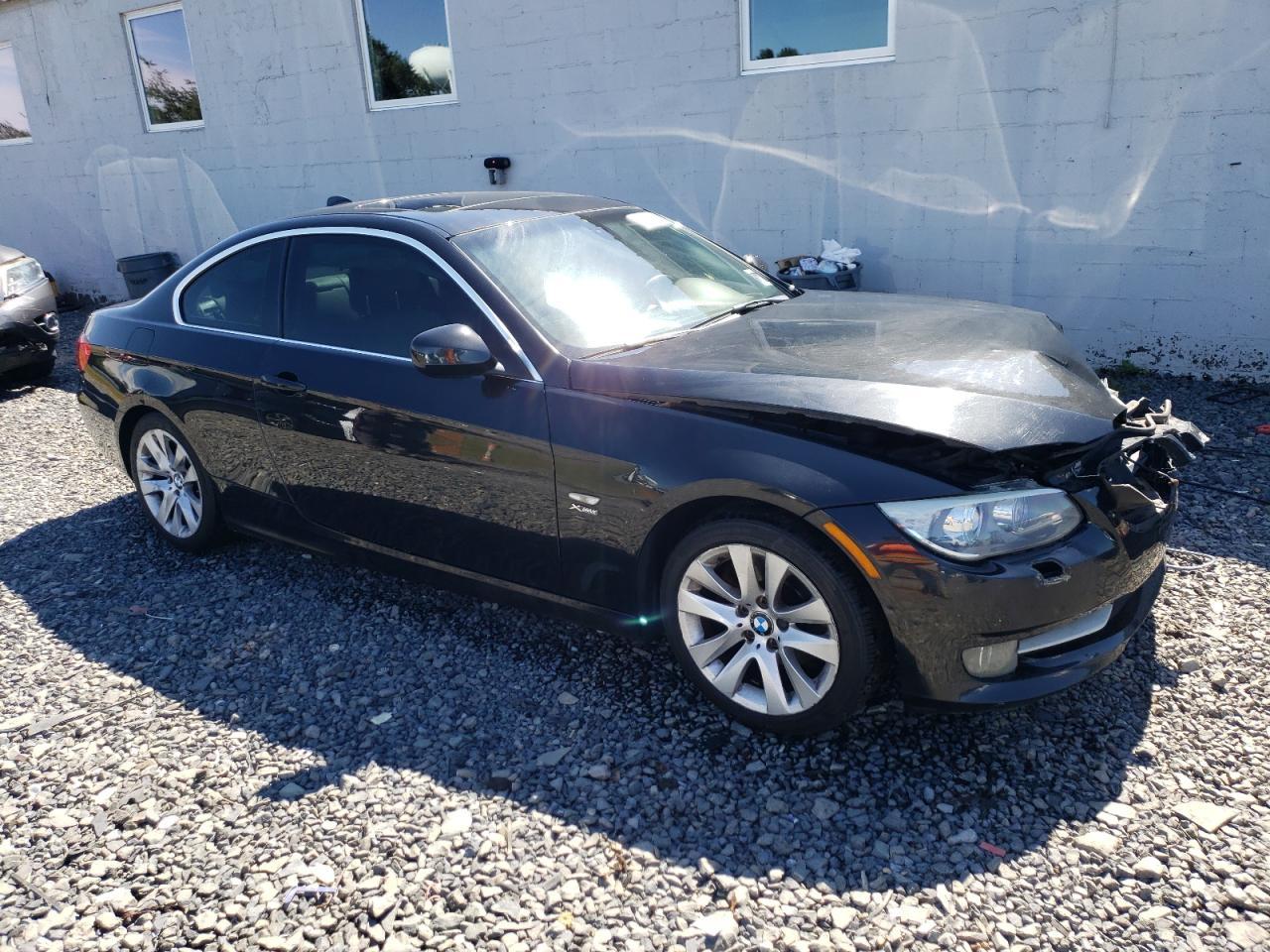 2011 BMW 328 Xi Sulev - Image 4