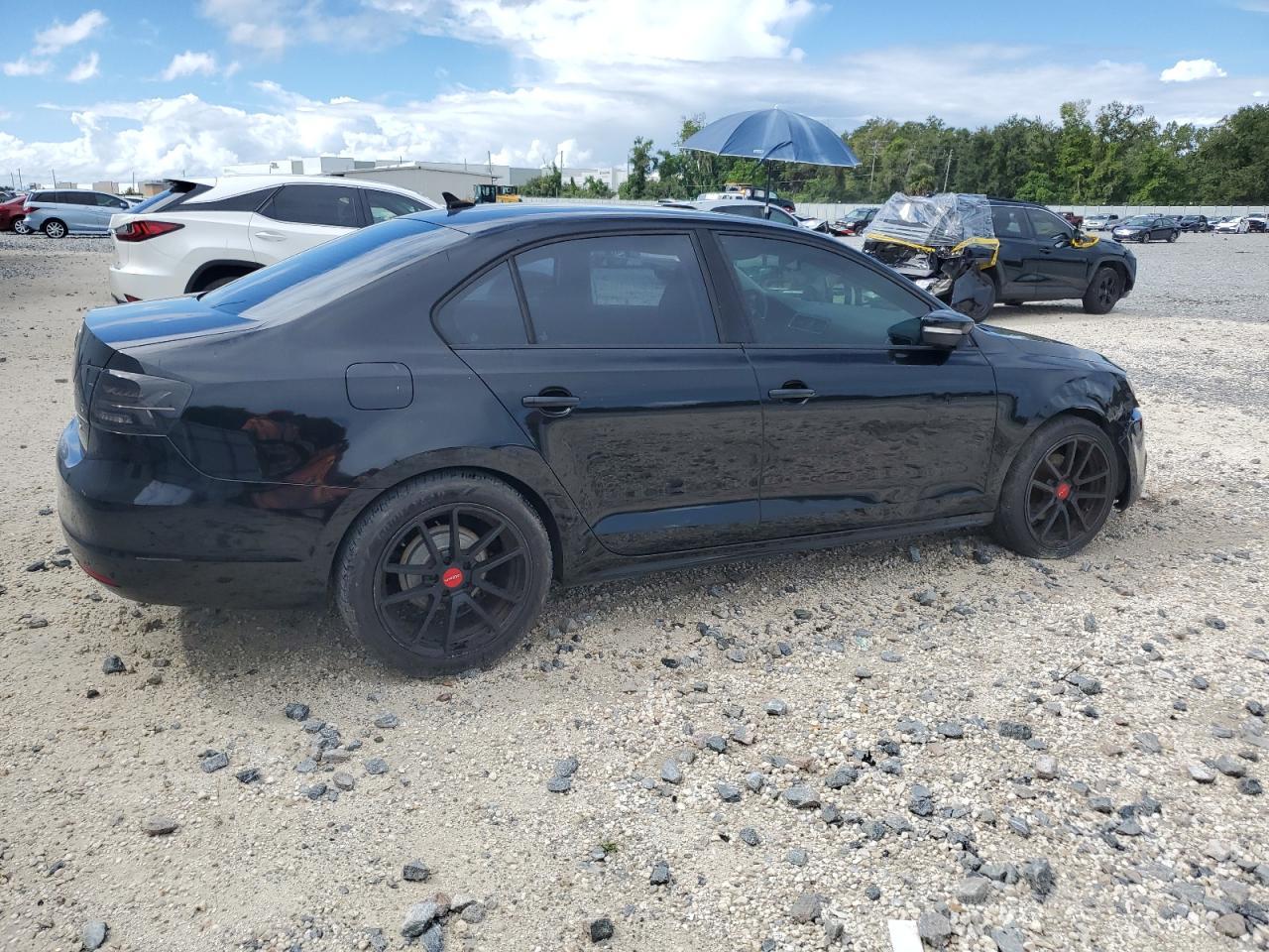 2011 Volkswagen Jetta Se - Image 3