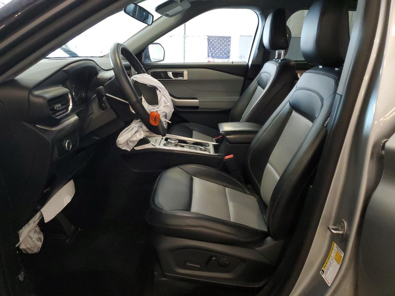 2023 Ford Explorer Xlt - Image 7