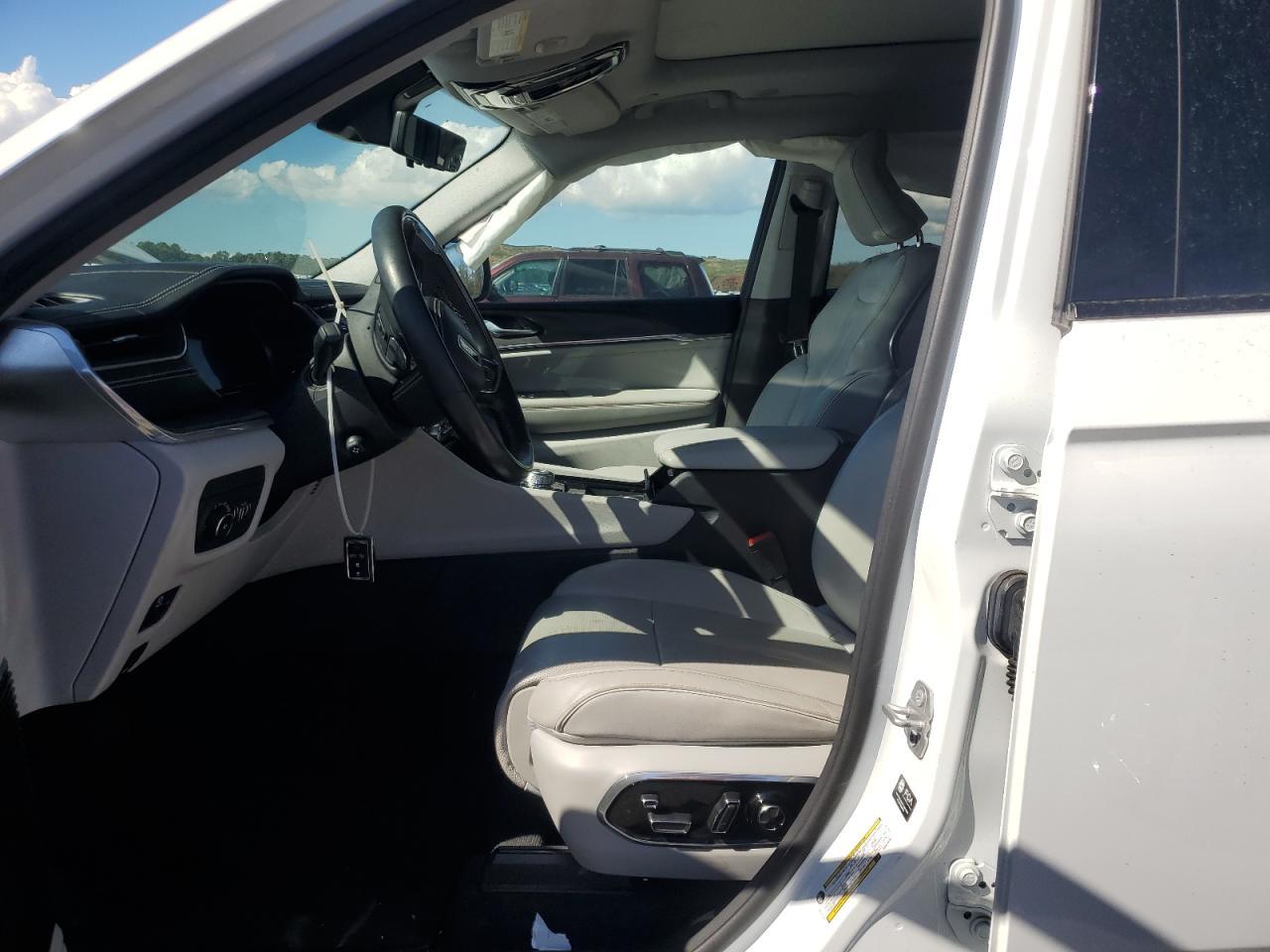 2022 Jeep Grand Cherokee L Overland - Фото 7