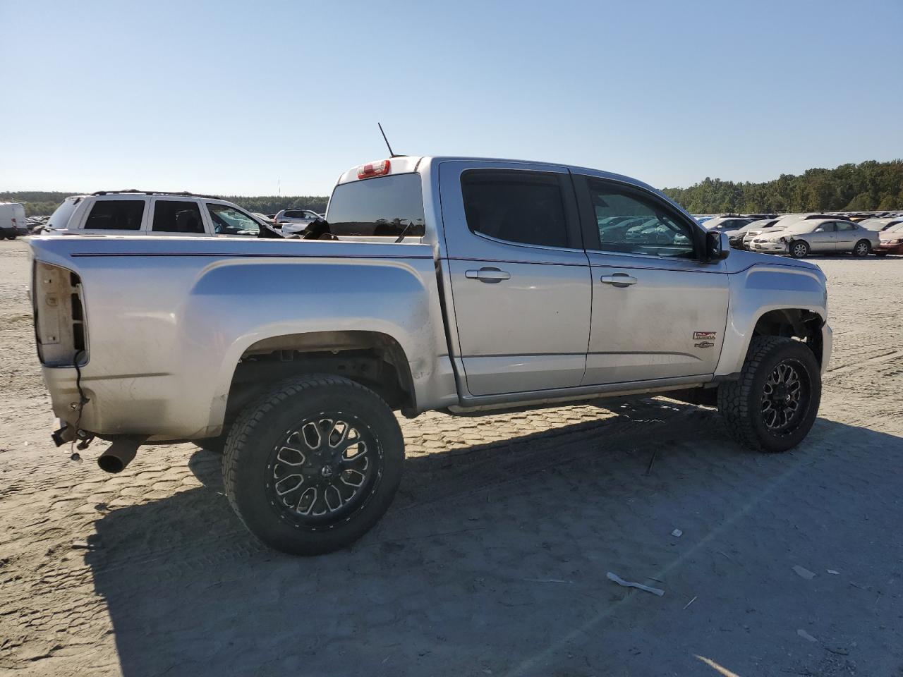 2015 GMC Canyon Sle - Image 3