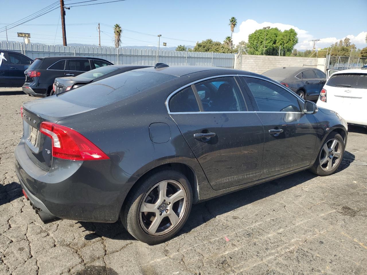 2012 Volvo S60 T5 - Фото 3