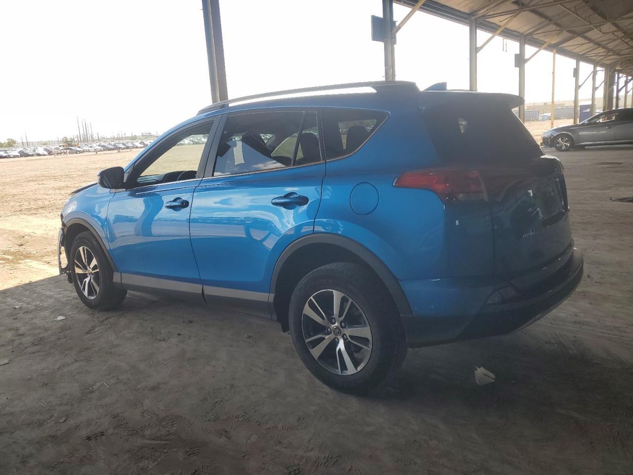 2018 Toyota Rav4 Adventure - Фото 2