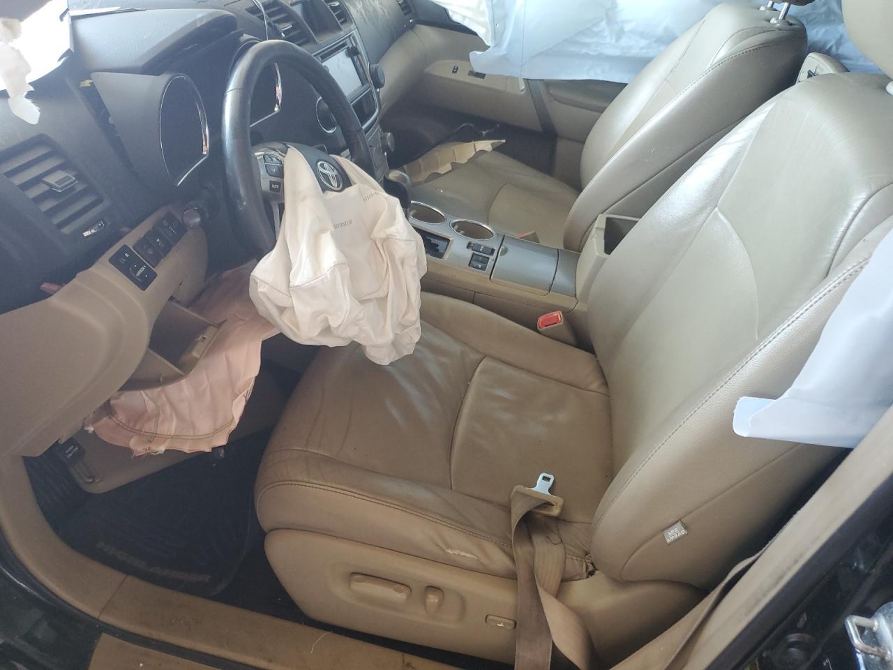 2013 Toyota Highlander Base - Image 7