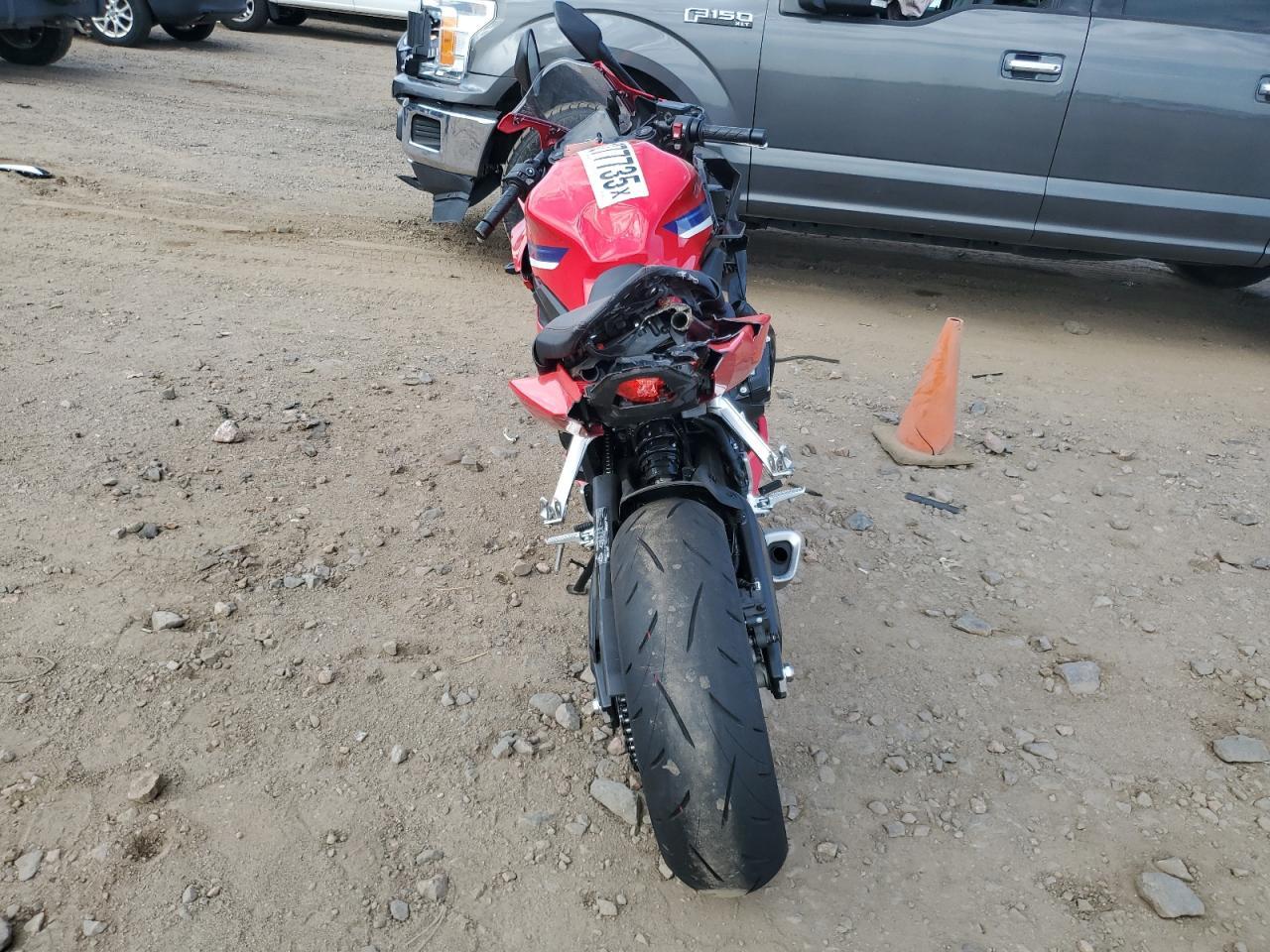 2025 Honda Cbr650 R - Фото 4