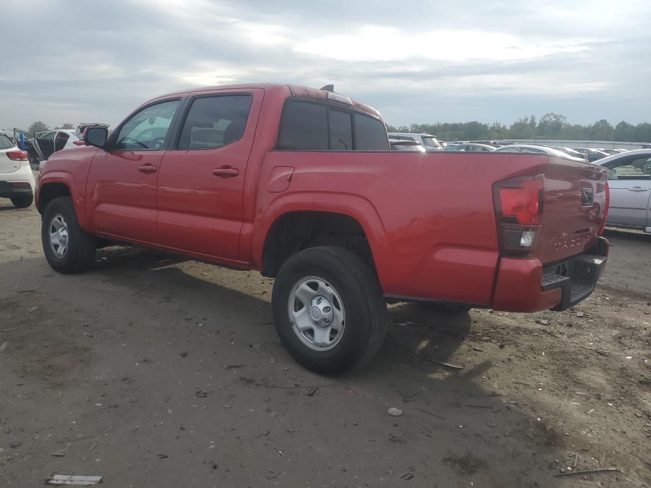 2019 Toyota Tacoma Double Cab - Image 2