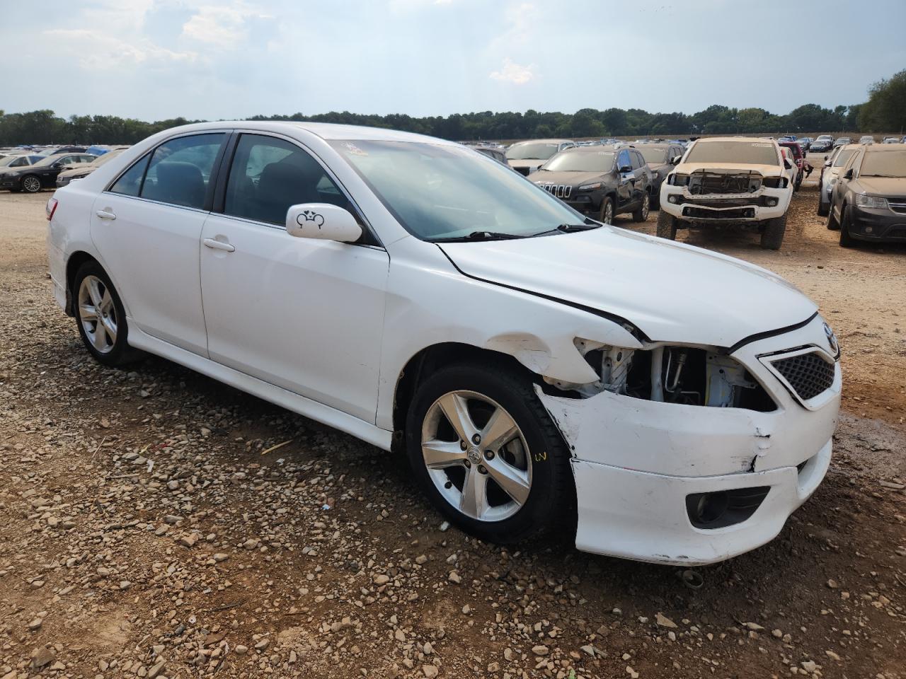 2011 Toyota Camry Base - Фото 4