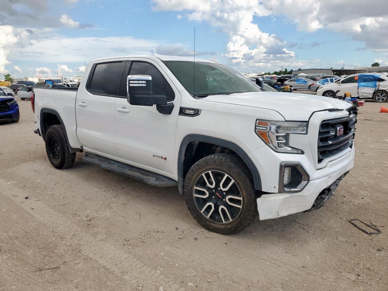 2021 GMC Sierra K1500 At4 - Фото 4