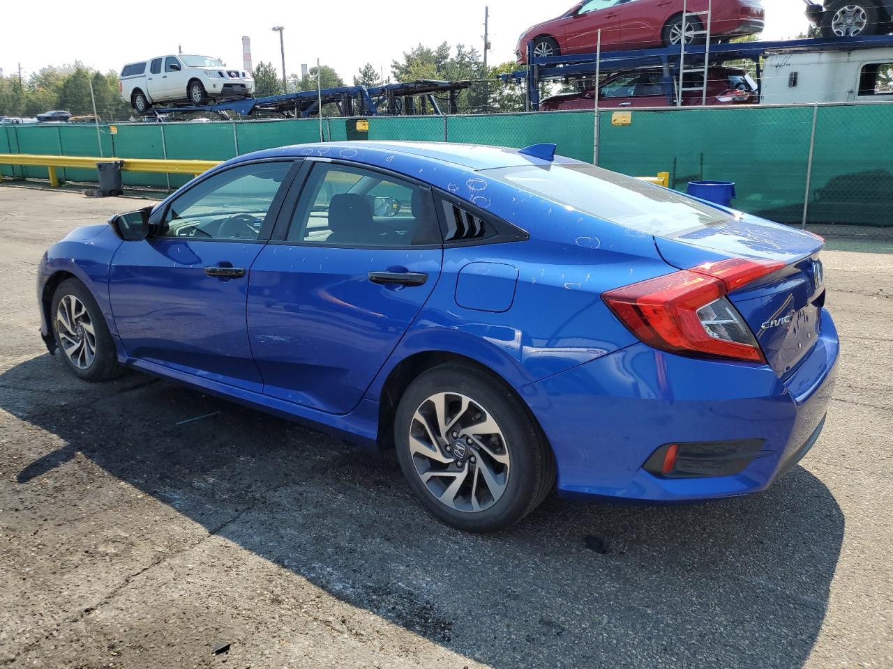 2017 Honda Civic Ex - Image 2