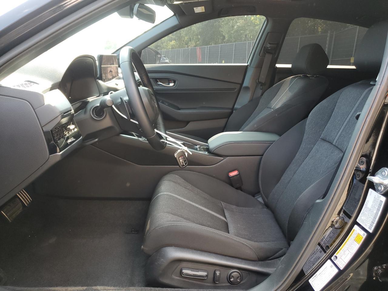 2025 Honda Accord Hybrid Sport - Image 7