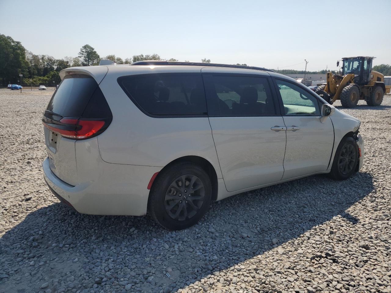2021 Chrysler Pacifica Touring L - Фото 3