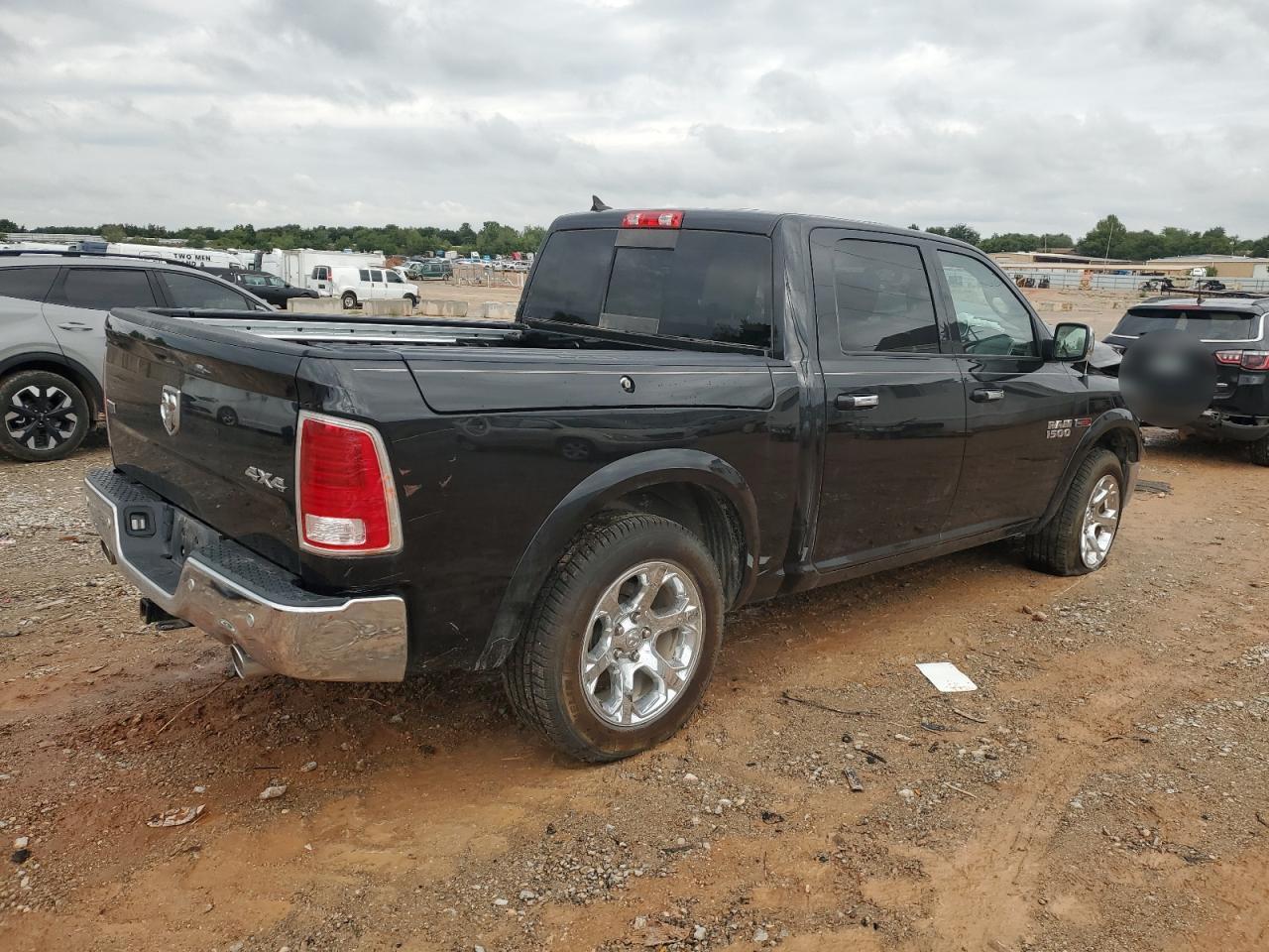2018 Ram 1500 Laramie - Фото 3