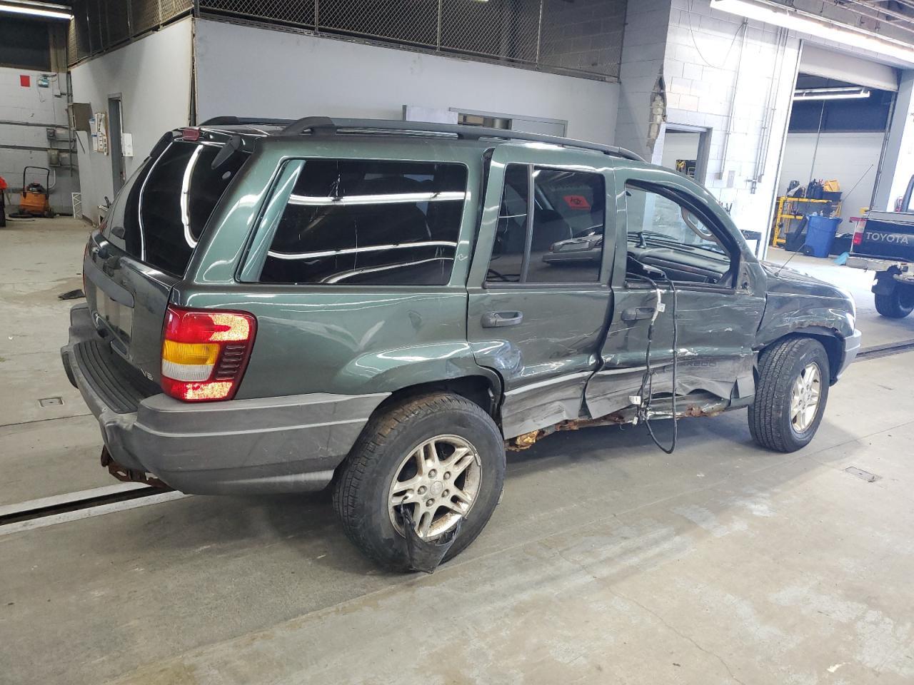 2002 Jeep Grand Cherokee Laredo - Фото 3