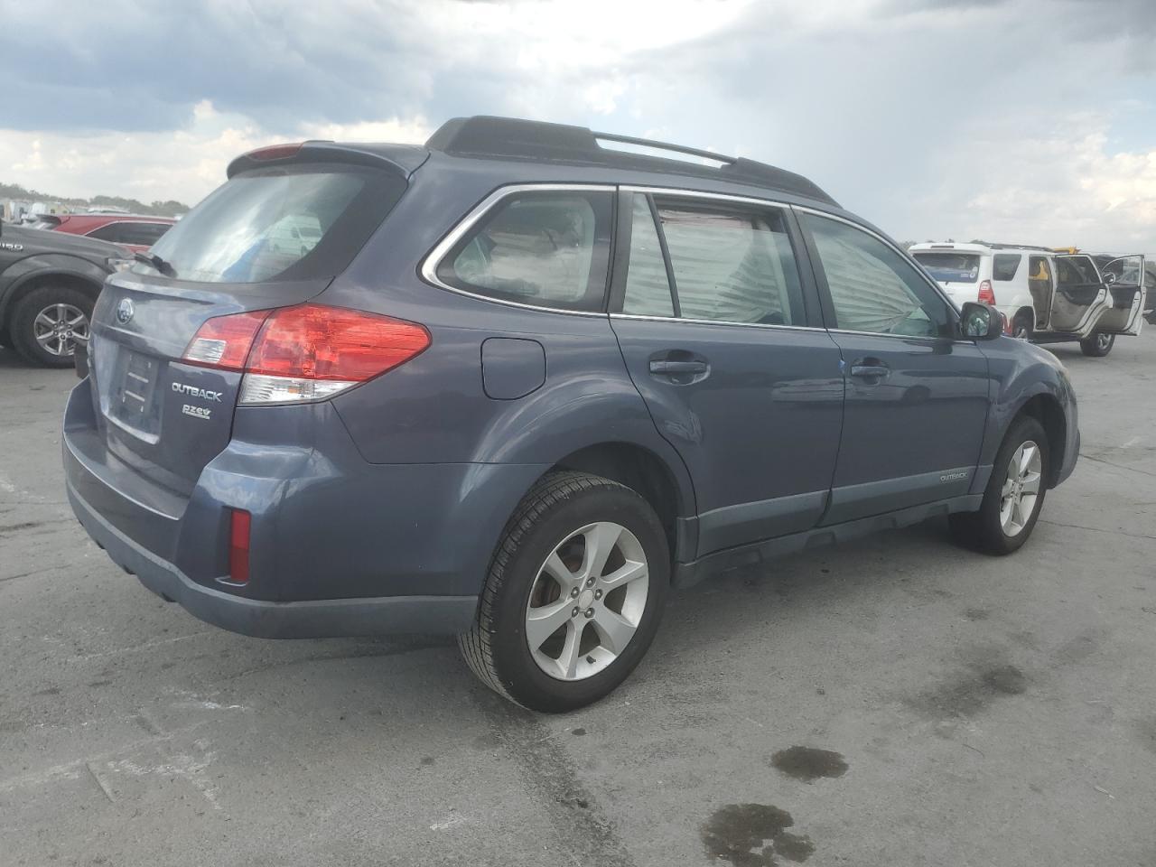 2014 Subaru Outback 2.5I - Фото 3