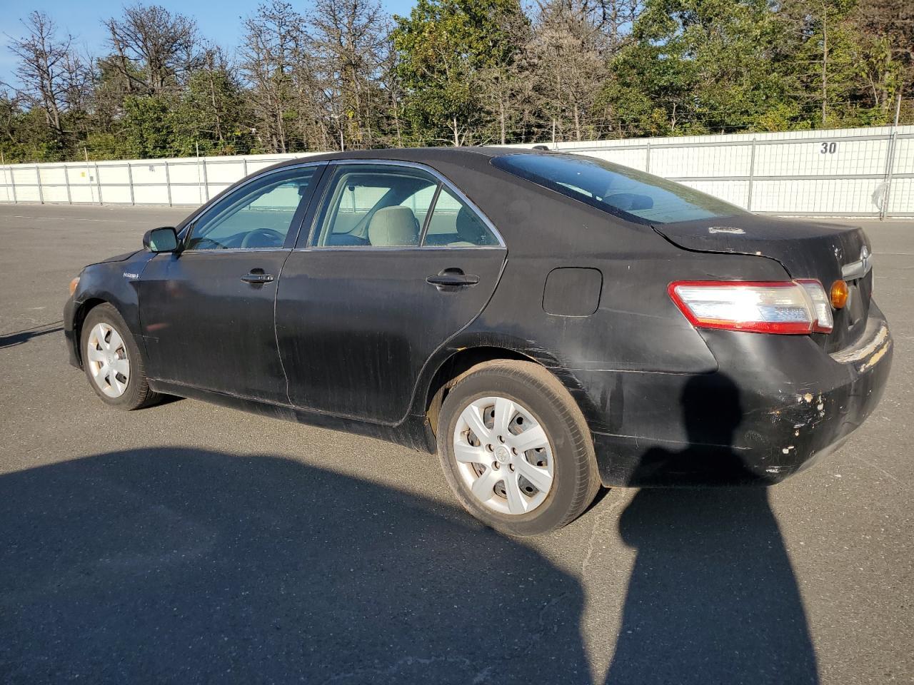 2011 Toyota Camry Hybrid - Фото 2
