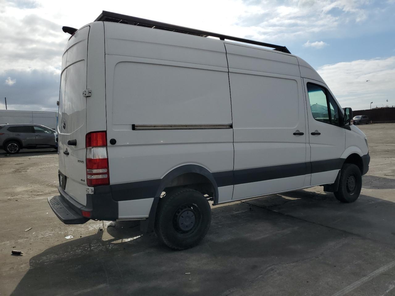 2018 Mercedes-Benz Sprinter 2500 - Фото 3