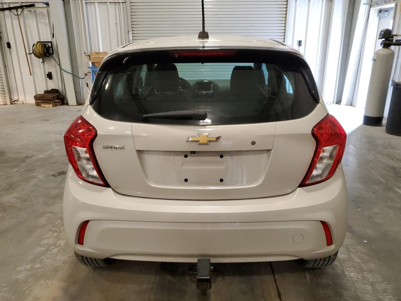2020 Chevrolet Spark Ls - Фото 6