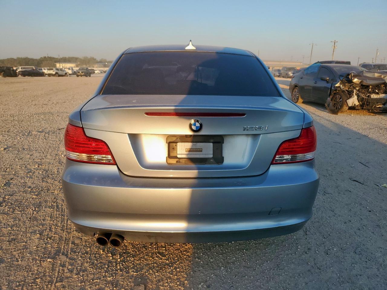 2011 BMW 128 I - Фото 6