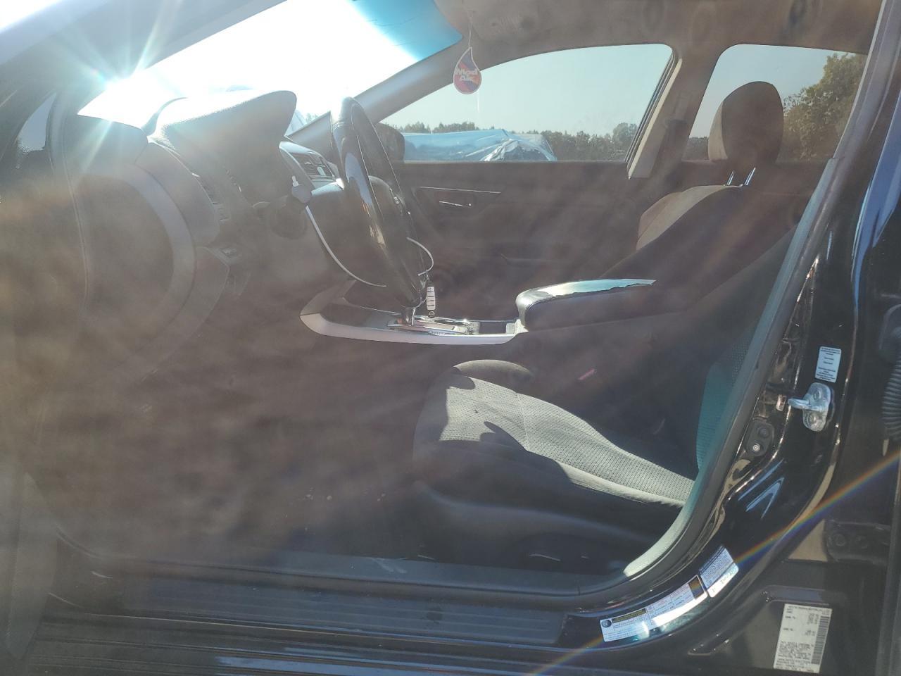 2015 Nissan Altima 2.5 - Фото 7