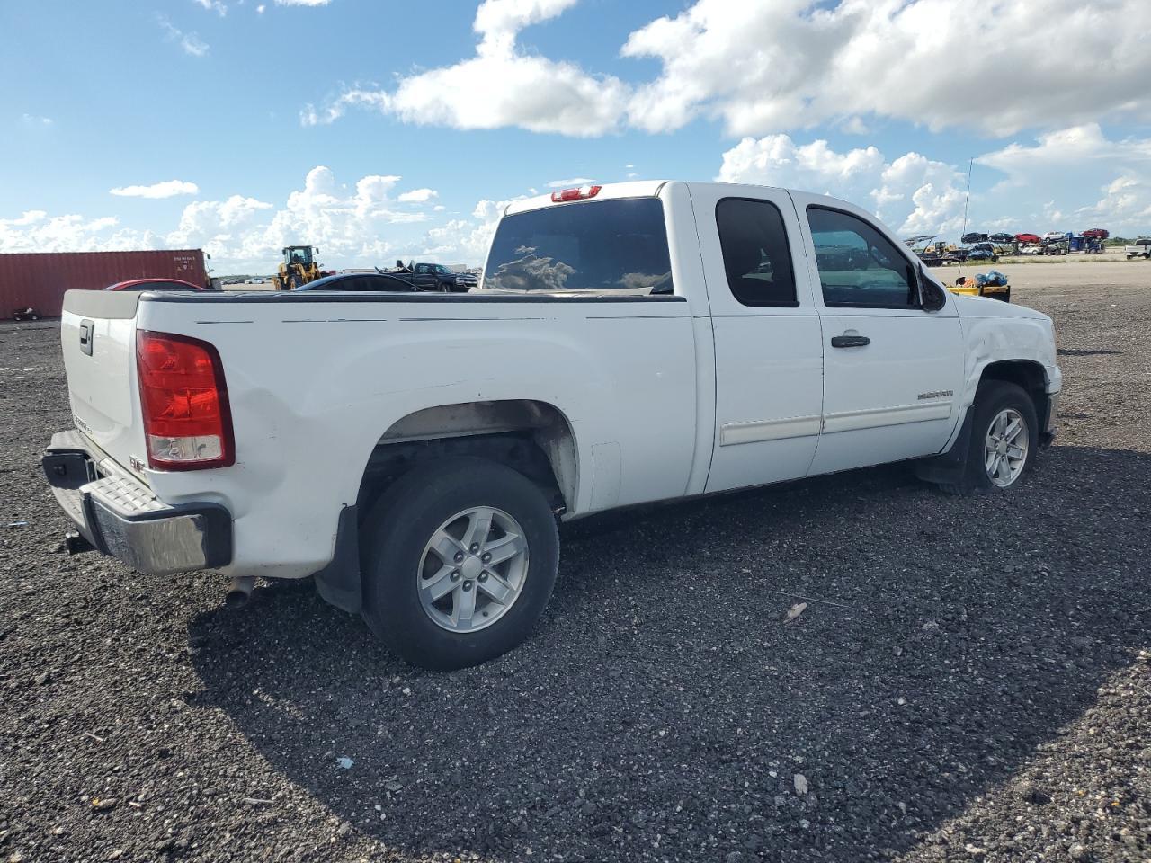 2013 GMC Sierra C1500 Sle - Image 3