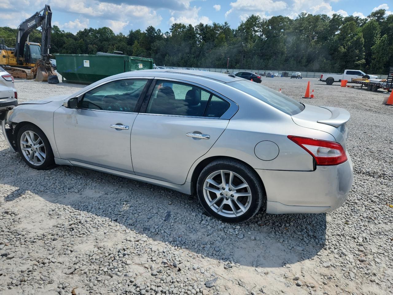 2010 Nissan Maxima S - Фото 2