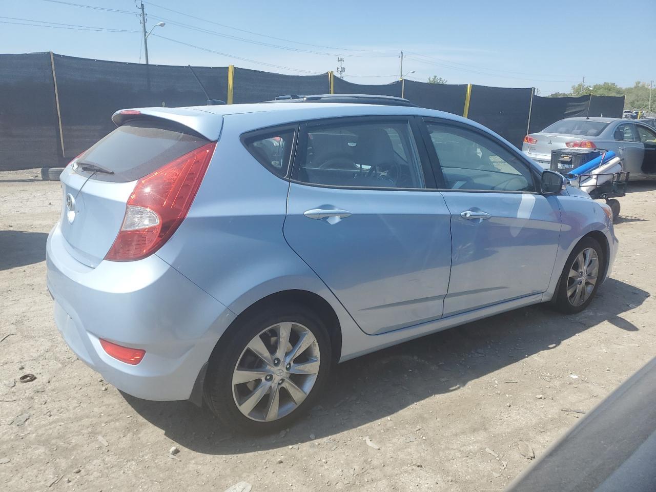 2014 Hyundai Accent Gls - Image 3