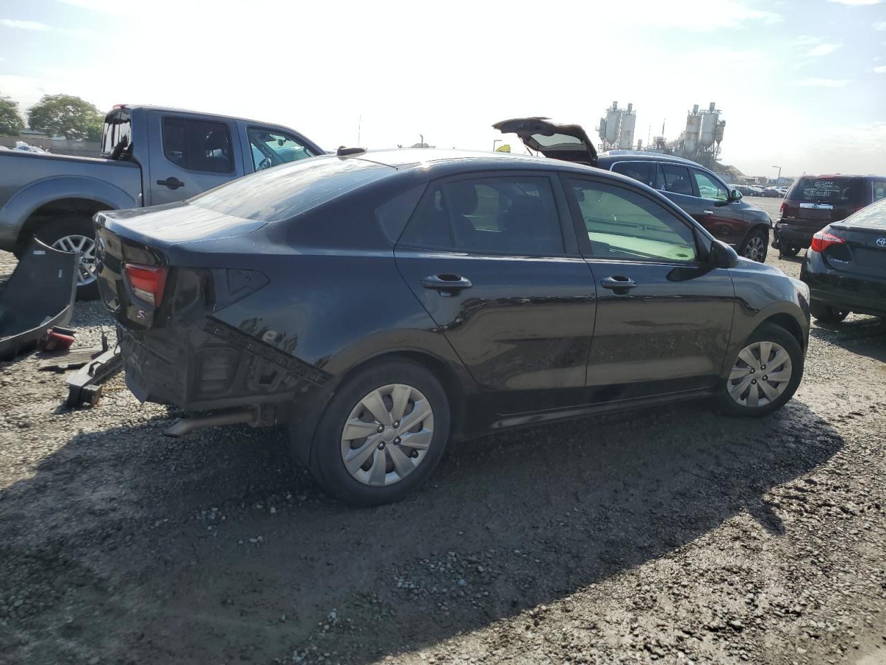 2019 Kia Rio S - Фото 3