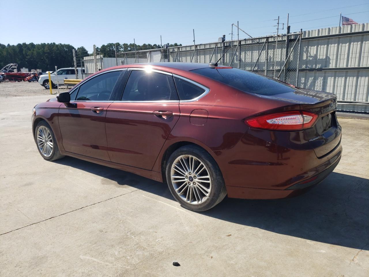 2015 Ford Fusion Se - Фото 2