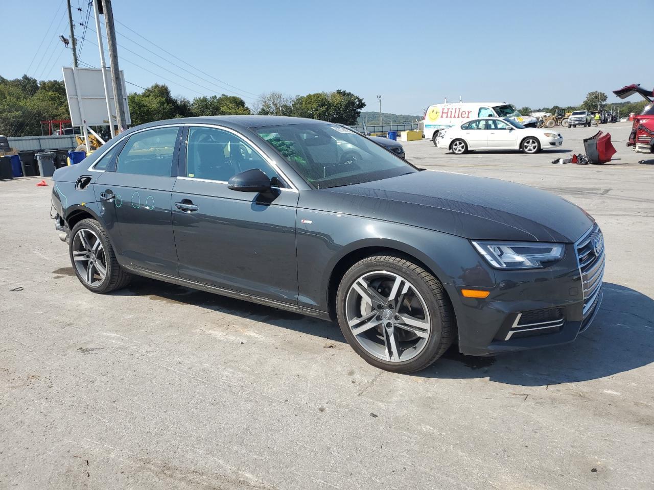 2017 Audi A4 Premium Plus - Фото 4