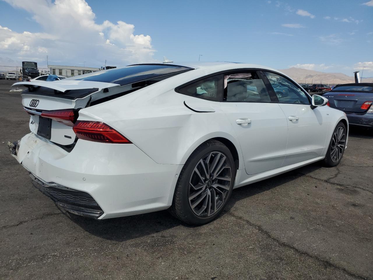 2025 Audi A7 Prestige S-Line - Фото 3