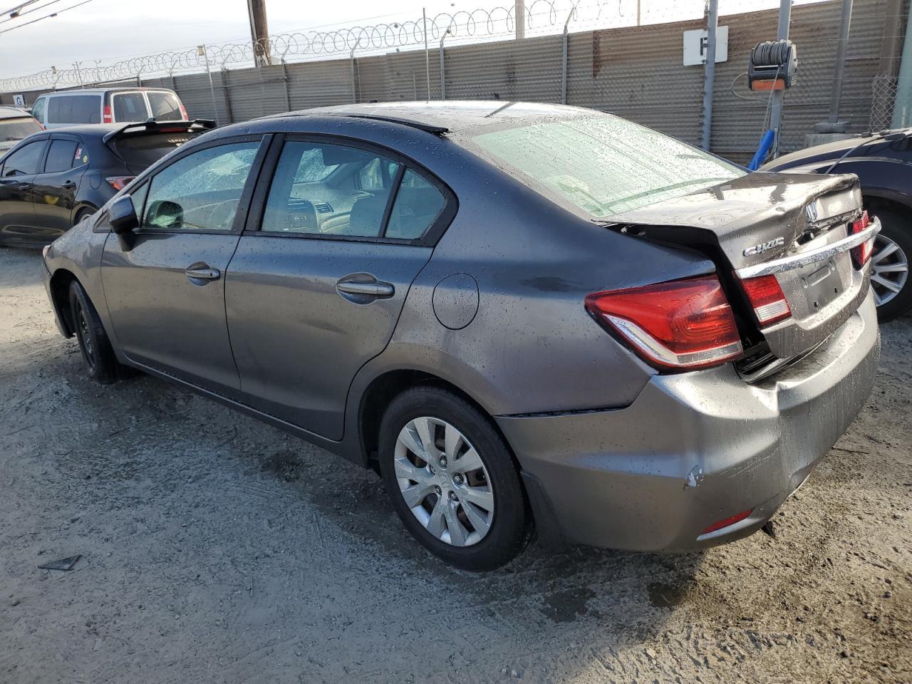 2013 Honda Civic Lx - Фото 2