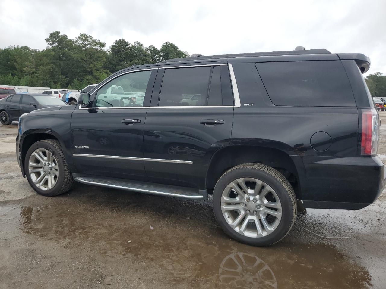 2016 GMC Yukon Slt - Image 2