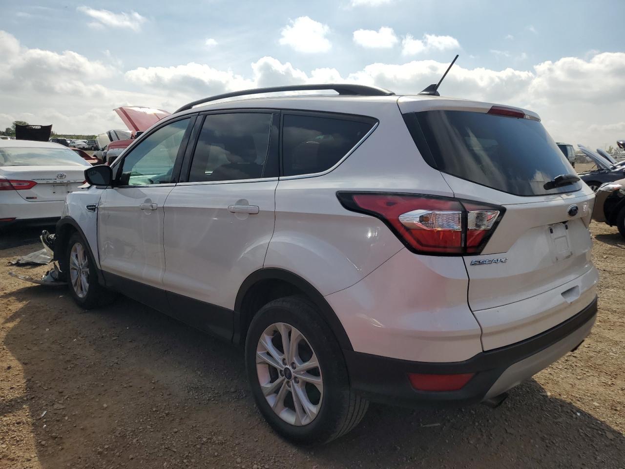 2018 Ford Escape Se - Image 2