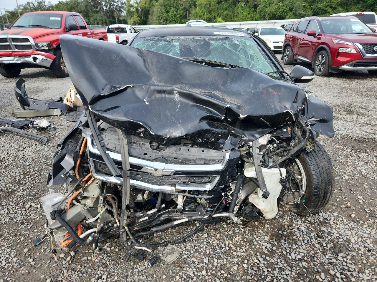 2015 Chevrolet Volt - Image 5