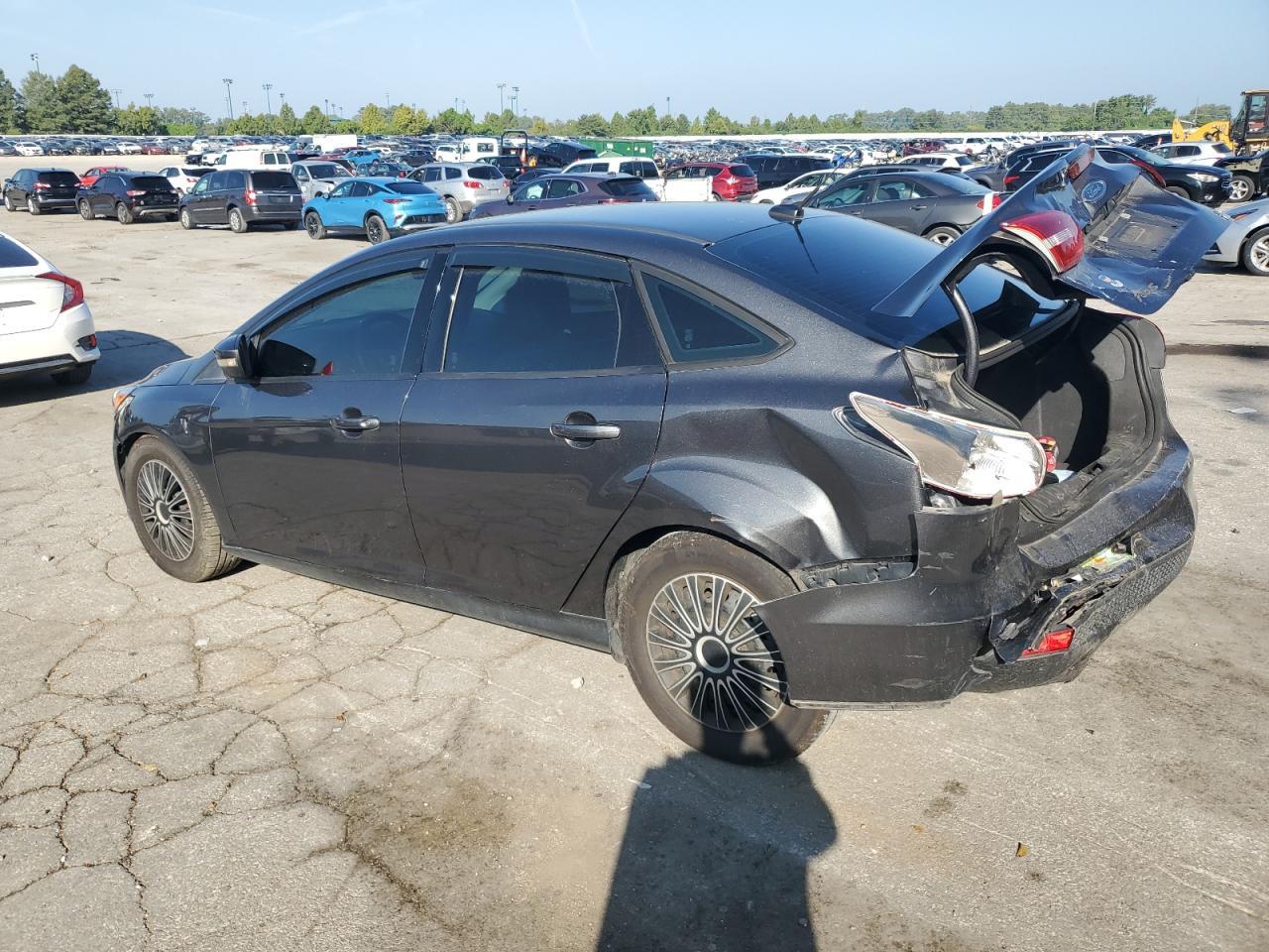 2016 Ford Focus Se - Фото 2
