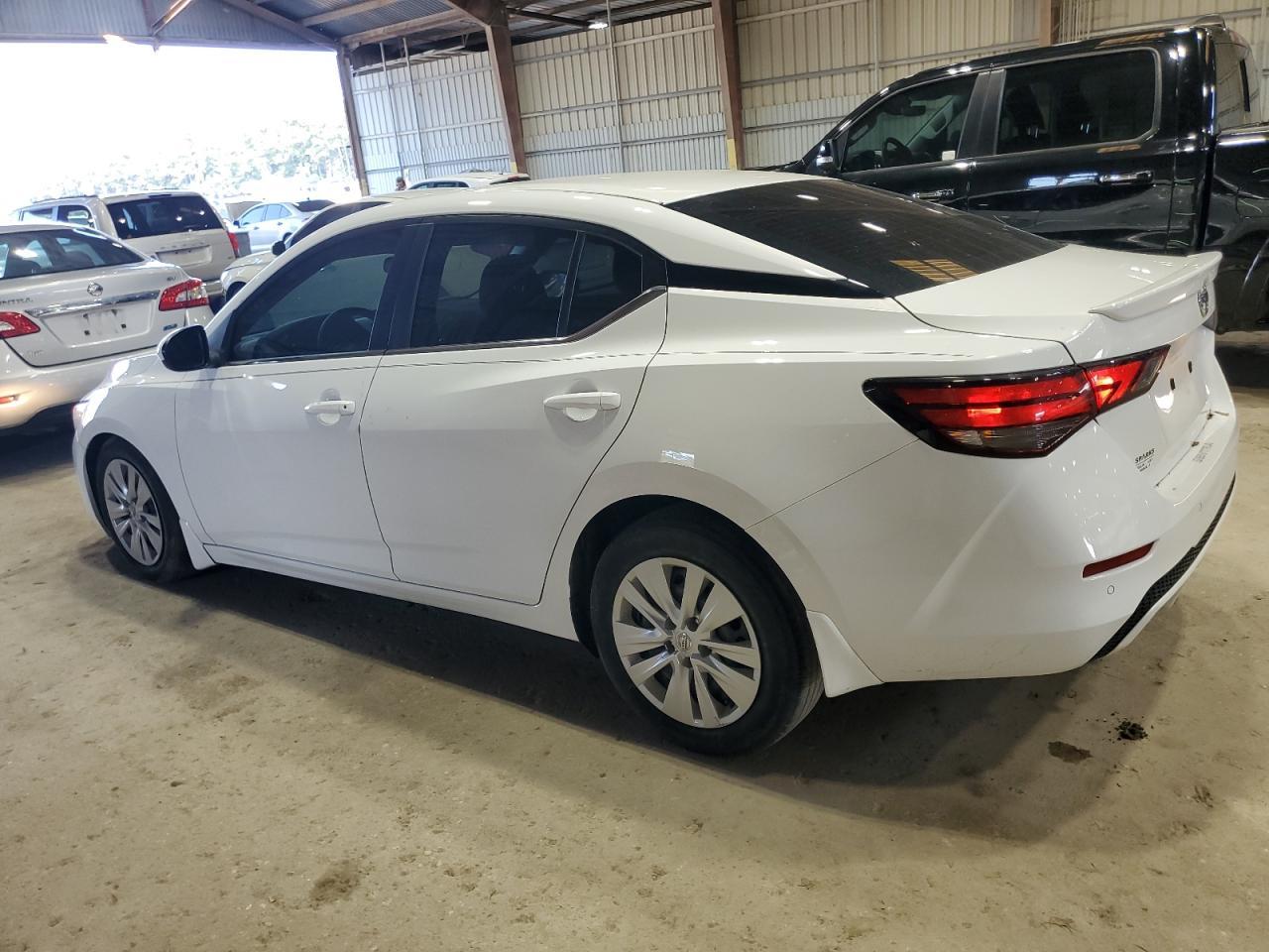 2022 Nissan Sentra S - Фото 2