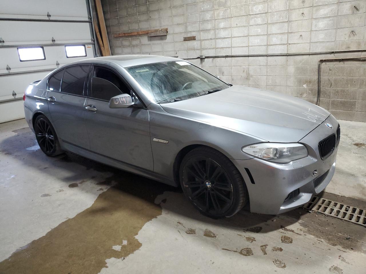 2011 BMW 535 Xi - Фото 4