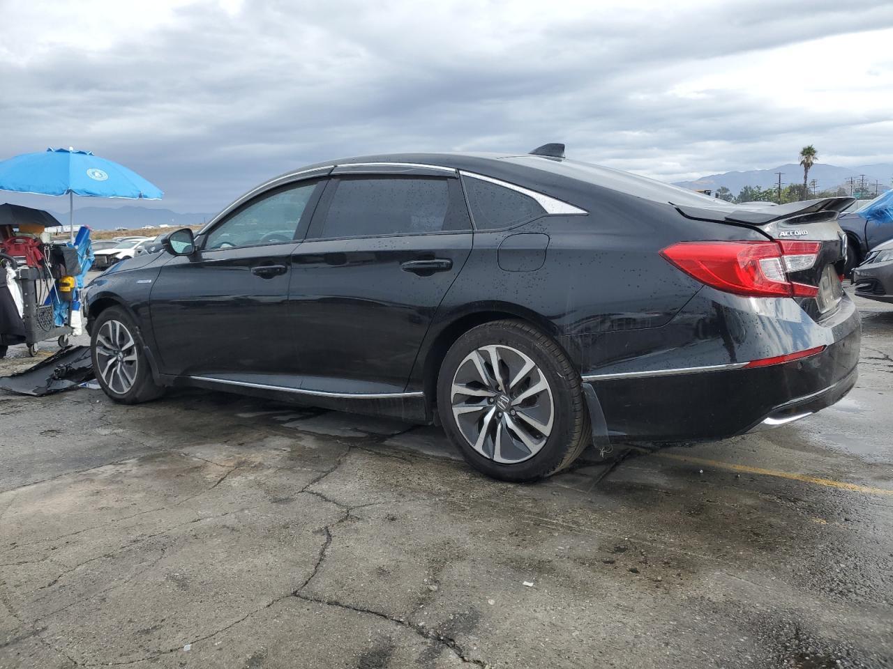 2022 Honda Accord Hybrid Exl - Image 2