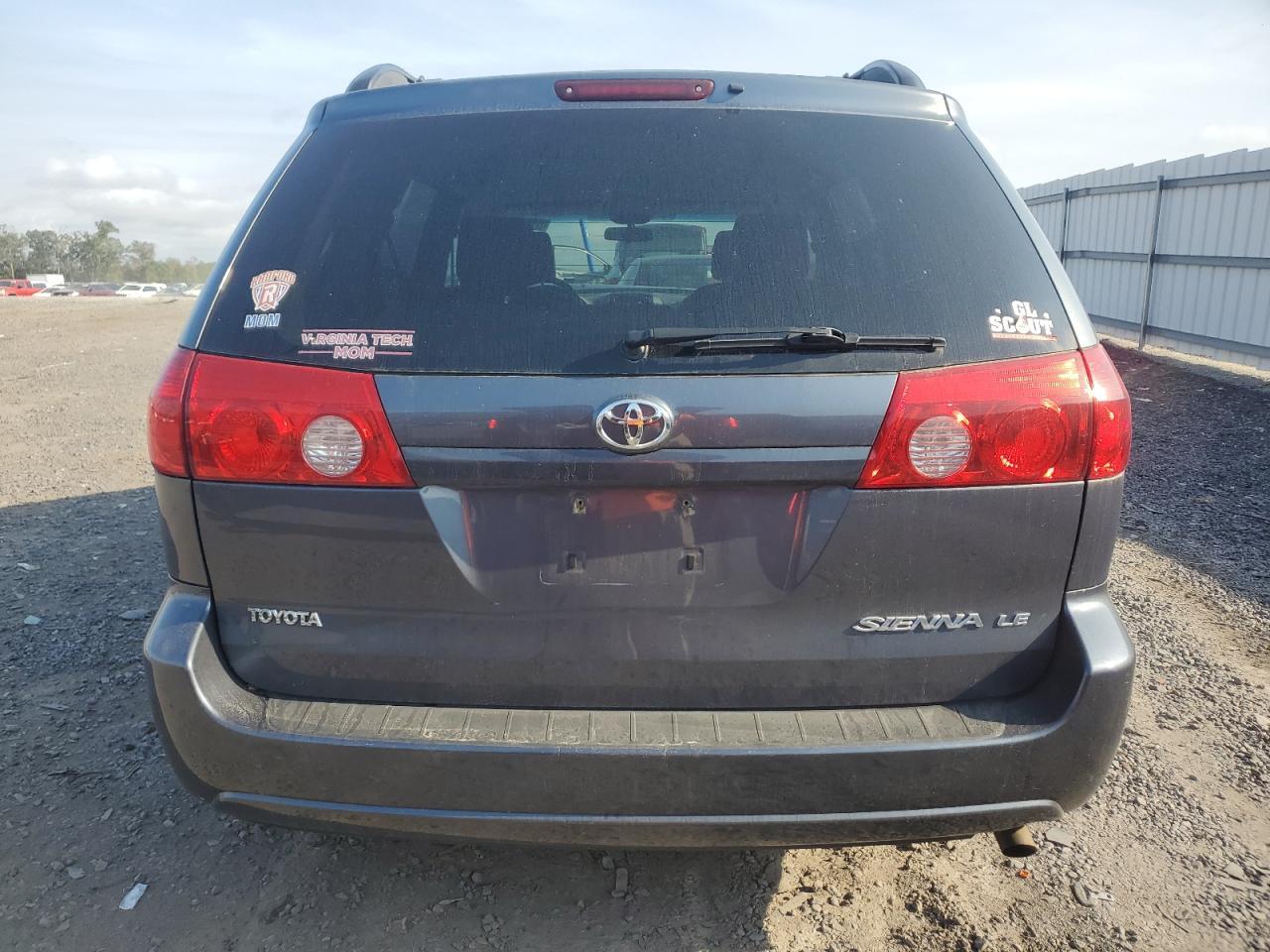 2008 Toyota Sienna Ce - Image 6