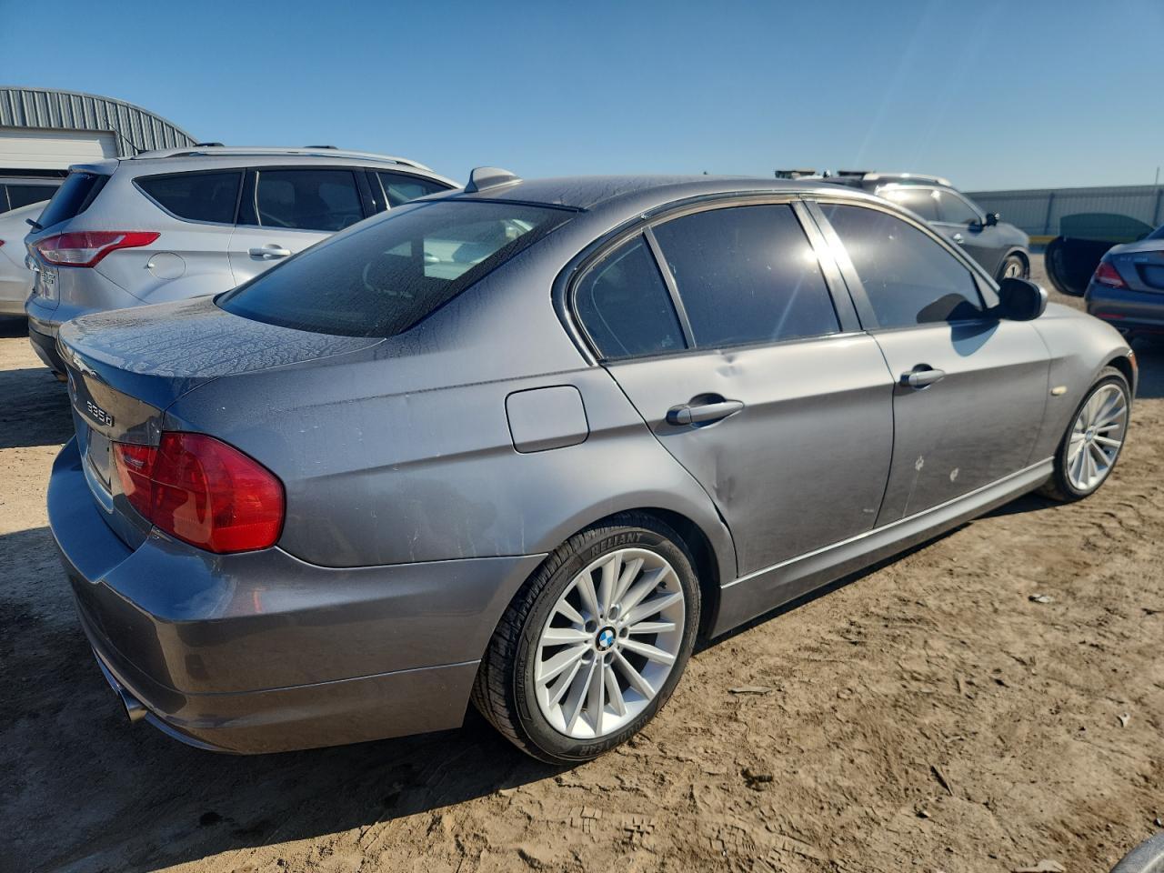 2011 BMW 335 D - Image 3