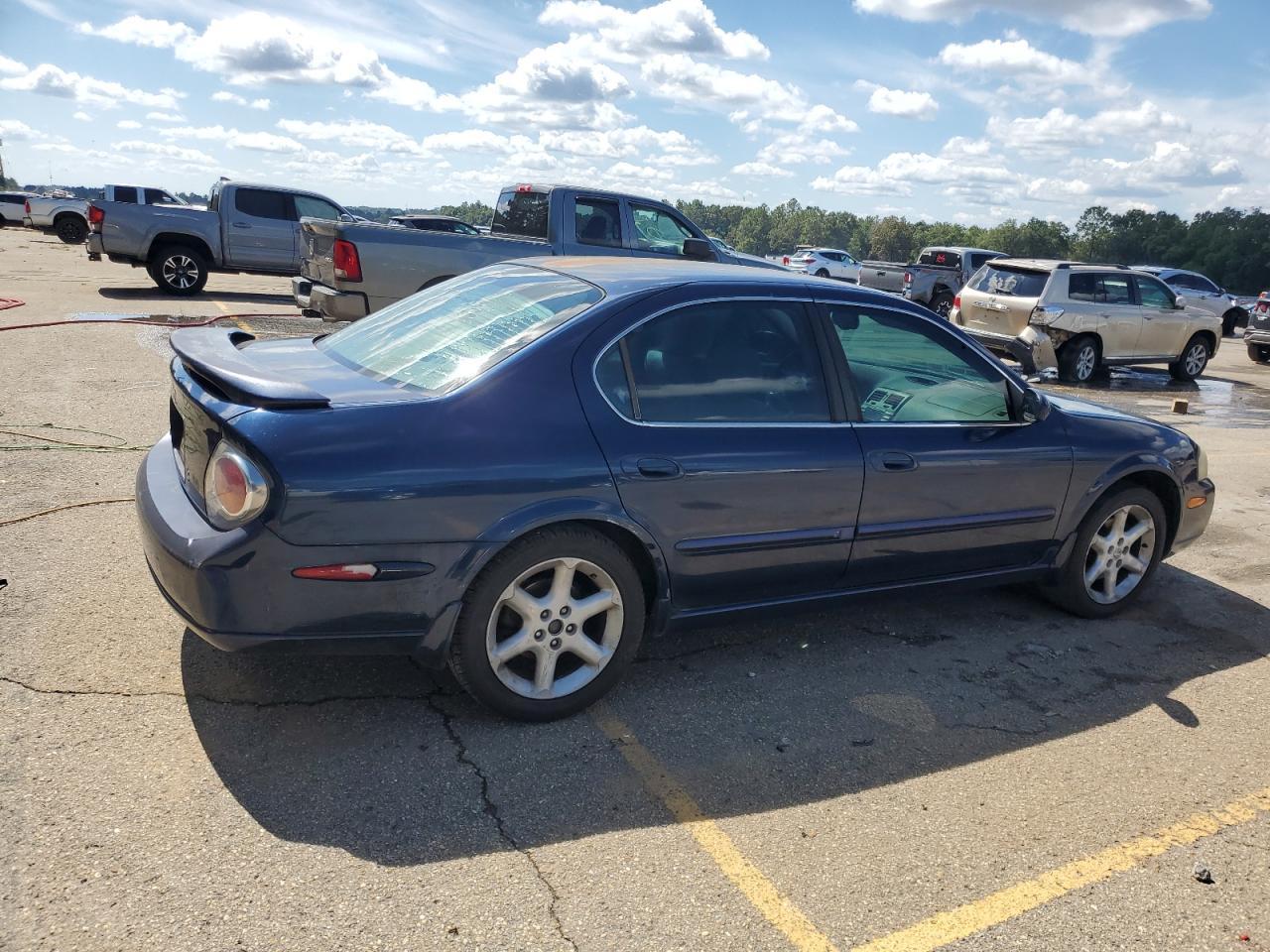 2002 Nissan Maxima Gle - Фото 3