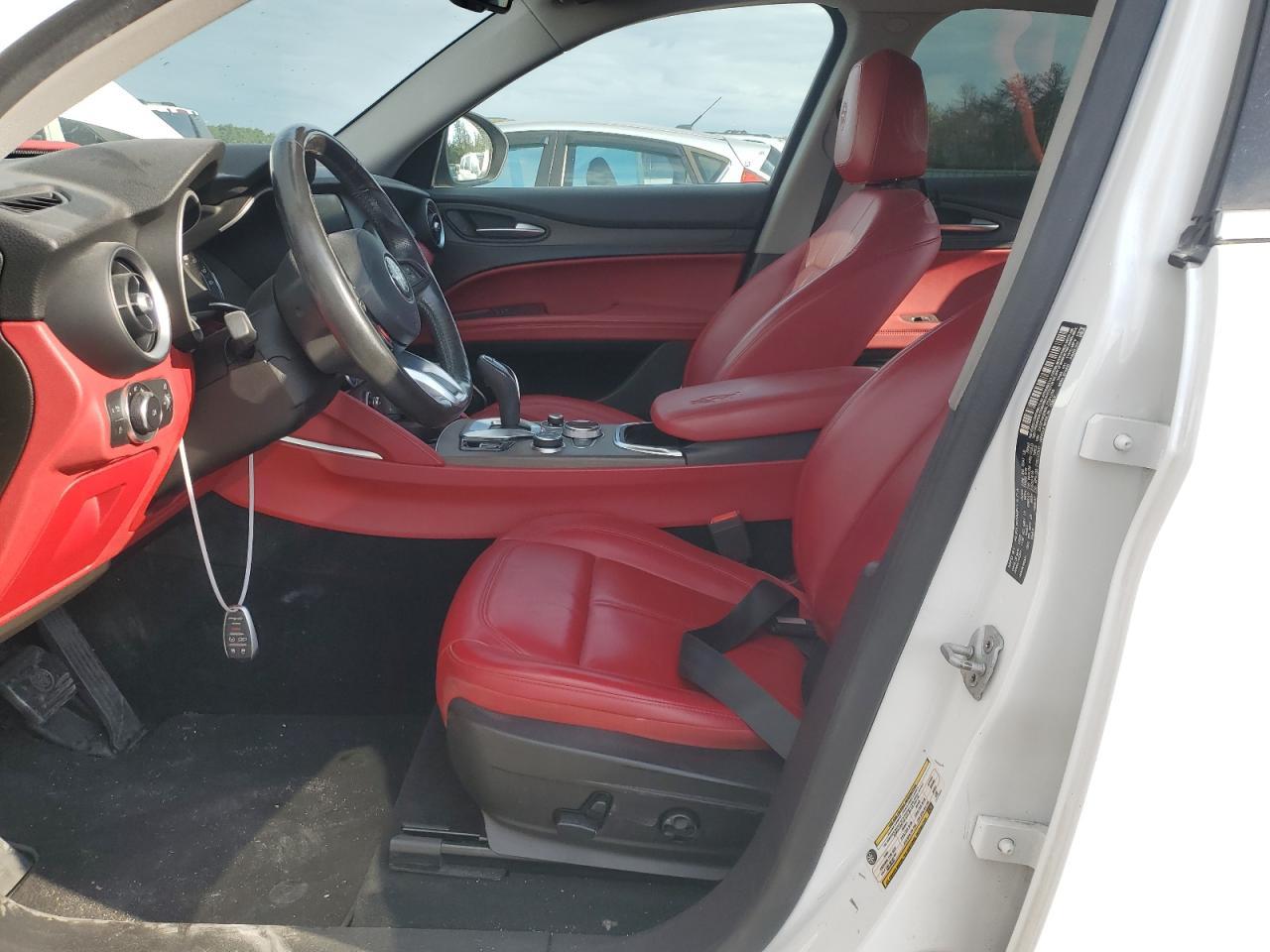 2020 Alfa Romeo Stelvio Ti - Фото 7